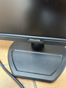 PHILIPS(フィリップス)液晶モニター 230S8Q 2020年製