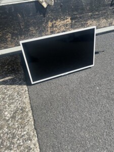 SHARP(シャープ)32型液晶テレビ 2T-C32DE 2023年製