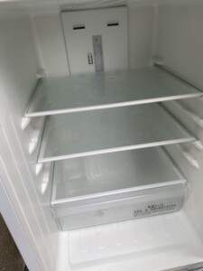 Hisense(ハイセンス)150L 2ドア冷蔵庫 HR-D15A 2017年製