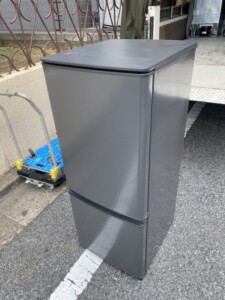 MITSUBISHI(三菱)146L 2ドア冷蔵庫 MR-P15F-H 2021年製