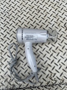 Panasonic(パナソニック)ヘアードライヤー イオニティ EH-NE5C 2022年製