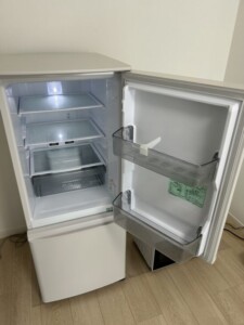 MITSUBISHI(三菱)146L 2ドア冷蔵庫 MR-P15G-W1 2022年製