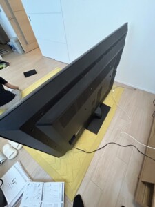 SHARP(シャープ)70型液晶テレビ 8T-C70BW1 2019年製