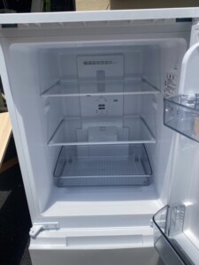 SHARP(シャープ)152L 2ドア冷蔵庫 SJ-D15H-W 2021年製