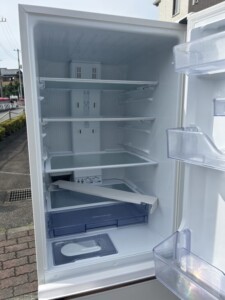 MITSUBISHI(三菱)300L 3ドア冷蔵庫 MR-CX30E-W 2020年製