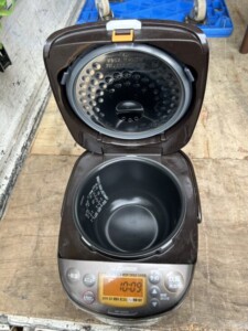 ZOJIRUSHI(象印)IH炊飯ジャー NP-GK05 2023年製