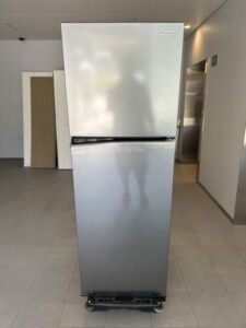 Panasonic(パナソニック)248L 2ドア冷蔵庫 NR-B252T-H 2023年製