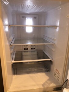 MITSUBISHI(三菱)146L 2ドア冷蔵庫 MR-P15F-W 2020年製