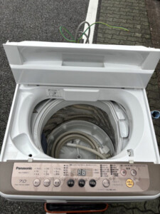 Panasonic(パナソニック)7.0キロ 全自動洗濯機 NA-F70PB11 2018年製