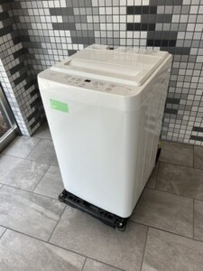 YAMADA(ヤマダ)4.5キロ 全自動洗濯機 YWM-T55LW 2024年製