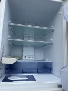 MITSUBISHI(三菱)272L 3ドア冷蔵庫 MR-CX27G-W 2022年製