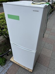 IRIS OHYAMA(アイリスオーヤマ) ノンフロン冷凍冷蔵庫 KRSD-14A-W 2020年製