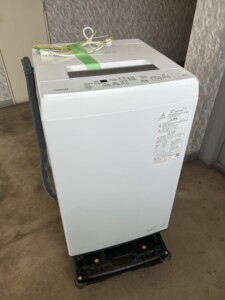TOSHIBA(東芝)4.5キロ 全自動洗濯機 AW-45M9(W) 2021年製