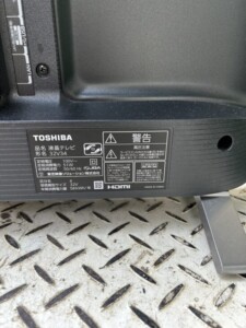 TOSHIBA(東芝)32型液晶テレビ 32V34 2022年製