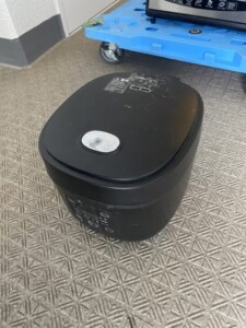 ベルソス 3合炊飯器 VS-IT0035 2023年製