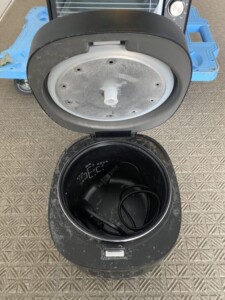 ベルソス 3合炊飯器 VS-IT0035 2023年製