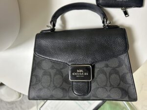 COACH(コーチ)ハンドバッグ