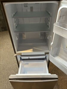 SHARP(シャープ)137L 2ドア冷蔵庫 SJ-D14E-N 2019年製