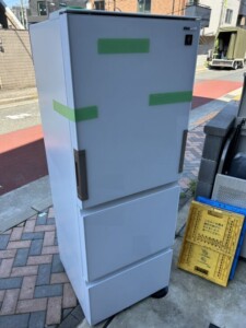 SHARP(シャープ)350L 3ドア冷蔵庫 SJ-GE35G-W 2020年製