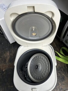 IRIS OHYAMA(アイリスオーヤマ)ジャー炊飯器 KERC-MA50-W 2018年製