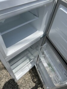 Hisense(ハイセンス)ノンフロン冷凍冷蔵庫 HR-B12C 2020年製