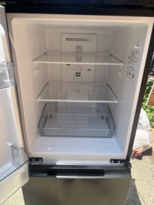 SHARP(シャープ)152L 2ドア冷蔵庫 SJ-D15H-H 2022年製