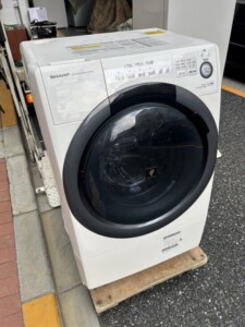 SHARP(シャープ)7.0キロ ドラム式洗濯乾燥機 ES-S7C-WL 2018年製
