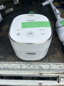 SHARP(シャープ)ジャー炊飯器 KS-CF05D 2022年製