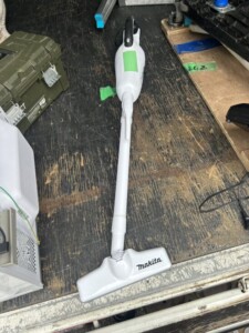 makita(マキタ)充電式クリーナー CL140FD 2023年製