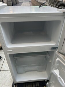 IRIS OHYAMA(アイリスオーヤマ)87L 2ドア冷蔵庫 PRC-B092D-W 2022年製