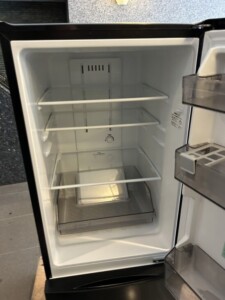 TOSHIBA(東芝)153L 2ドア冷蔵庫 GR-V15BS(K) 2024年製