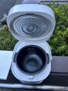 SHARP(シャープ)ジャー炊飯器 KS-CF05B-W 2020年製