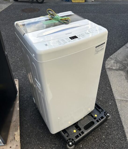 無料引取（頑固な汚れ有）Haier JW-U55A 単身向けの縦型洗濯機のご紹介