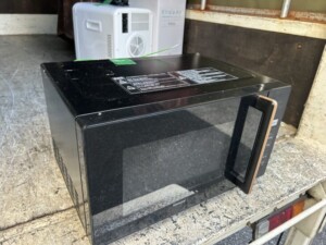 YAMAZEN(山善)電子レンジ PRW-F180(B) 2022年製