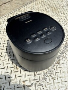 IRIS OHYAMA(アイリスオーヤマ)ジャー炊飯器 RC-MGA30-B 2023年製