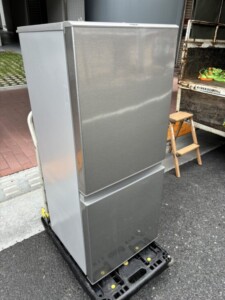 AQUA(アクア)126L 2ドア冷蔵庫 AQR-13J(S) 2020年製