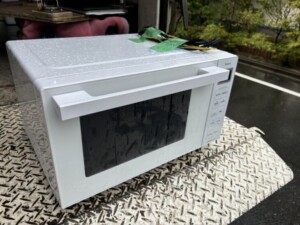 YAMADA(ヤマダ)電子レンジ YMW17RK 2022年製