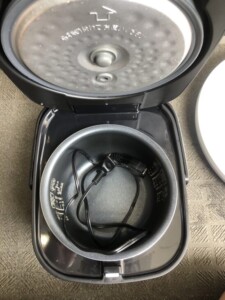 IRIS OHYAMA(アイリスオーヤマ)ジャー炊飯器 3合 RC-MA30AZ 2023年製