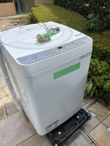 SHARP(シャープ) 全自動電気洗濯機 6.0kg ES-GE6C-W 2019年製