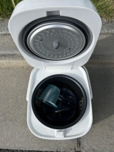 IRIS OHYAMA(アイリスオーヤマ)ジャー炊飯器 RC-MEA30-W 2023年製