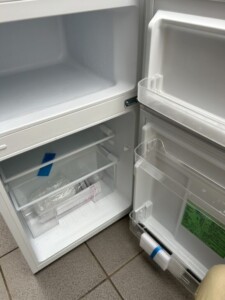 YAMADA(ヤマダ)ノンフロン冷凍冷蔵庫 YRZ-C09H1 2022年製