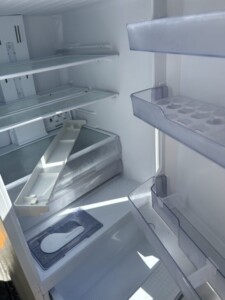 MITSUBISHI(三菱)330L 3ドア冷蔵庫 MR-C33H-W1 2023年製