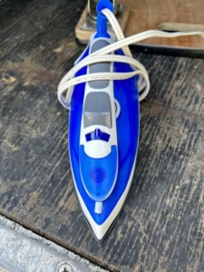 IRIS OHYAMA(アイリスオーヤマ)スチームアイロン SIR-01-A 2022年製