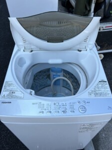 TOSHIBA(東芝)5.0キロ 全自動洗濯機 AW-5G6(W)2019年製