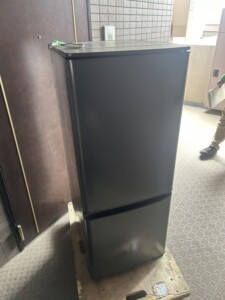 MITSUBISHI(三菱)ノンフロン冷凍冷蔵庫 MR-P15F 2021年製