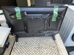 TOSHIBA(東芝)液晶テレビ 32型 32S24 2020年製