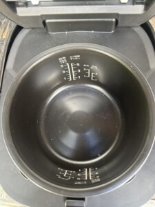 Panasonic(パナソニック)ジャー炊飯器 SR-FE101 2023年製