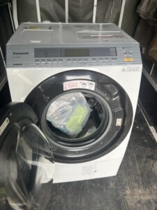 Panasonic(パナソニック)11.0キロ ドラム式洗濯乾燥機 NA-VX8800L 2018年製