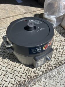 IRIS OHYAMA(アイリスオーヤマ)電気圧力鍋 KPC-MA4-B 2021年製