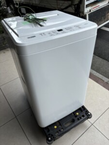 YAMADA(ヤマダ)7.0キロ 全自動洗濯機 YWM-T70H1 2023年製